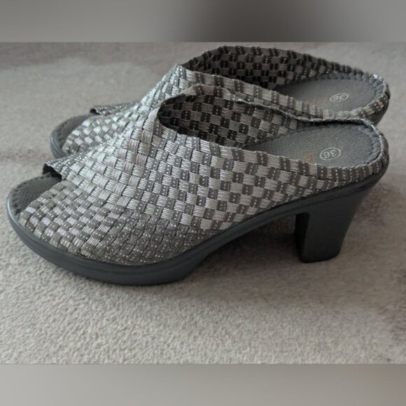 Bernie Mev Metallic Silver Grey Mule Heels Size 36 - Picture 5 of 11